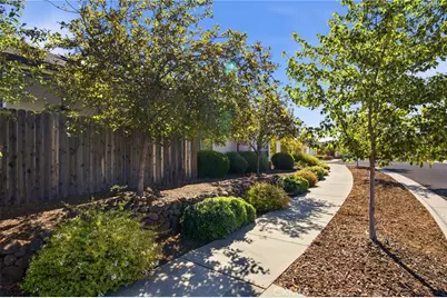 1620 Lance Terrace, Chico, CA 95973 - Photo 9