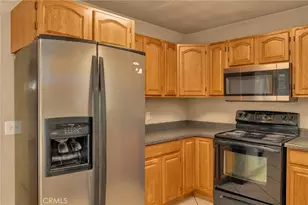 827 W 2nd Ave, Chico, CA 95926 - Photo 13