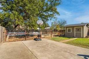 2295 Laurel St, Chico, CA 95928 - Photo 25