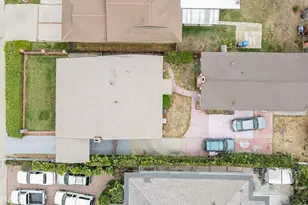 1122 W 124th St, Los Angeles, CA 90044 - Photo 31