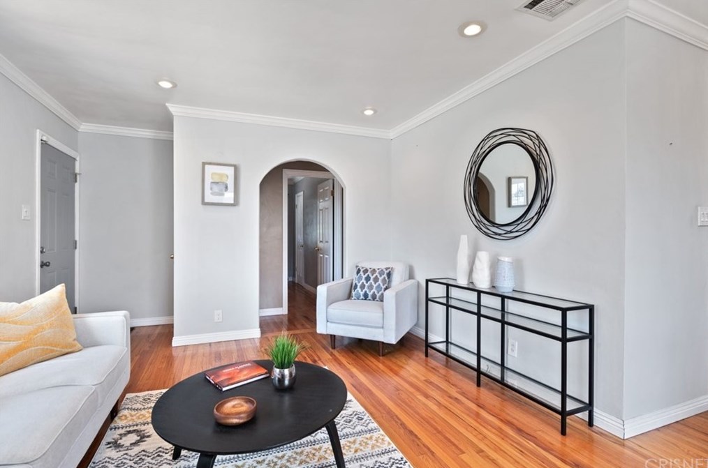 2019 Chesson St, Duarte CA  91010-1924 exterior