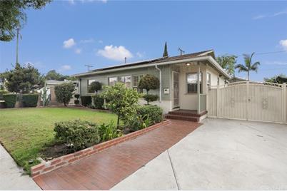 4530 Darlow Avenue - Photo 1
