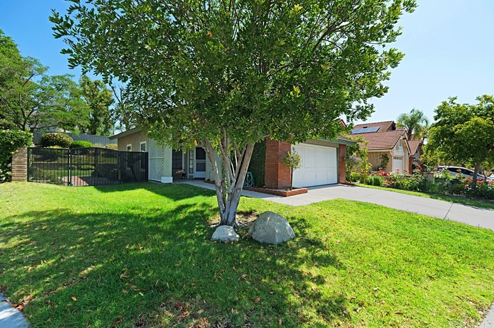 26869 Cold Springs St, Calabasas CA  91301-5307 exterior