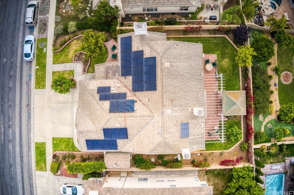 5351 Ladera Crest Dr, Los Angeles CA  exterior