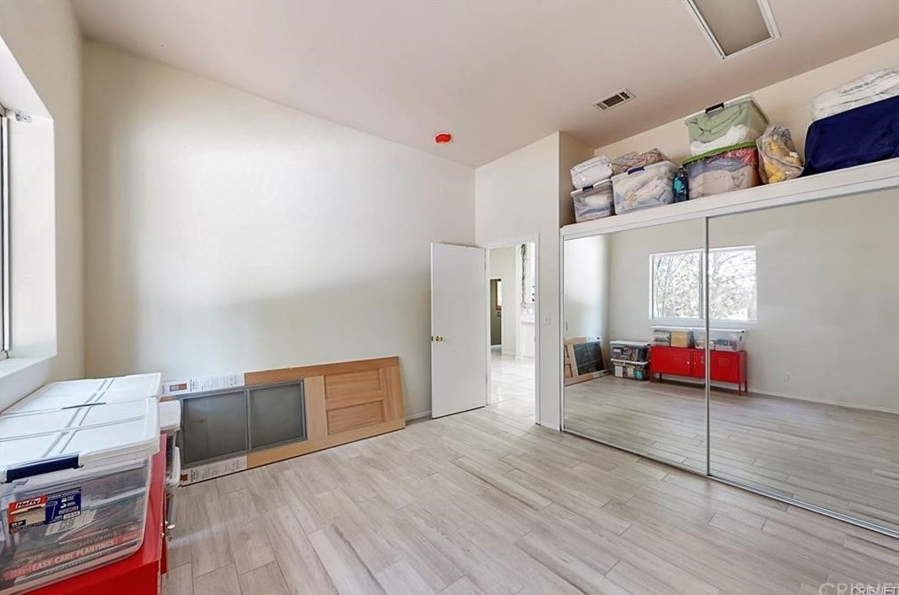 32050 Cedarcroft Rd, Acton CA  93510-2118 exterior