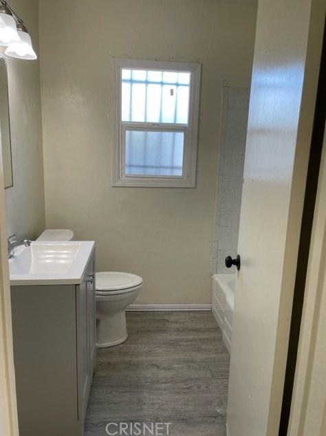 11307 De Hvn Ave, Los Angeles CA  91331-2055 exterior