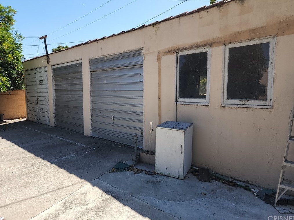 2946 Tyburn St, Los Angeles CA  90039-2158 exterior