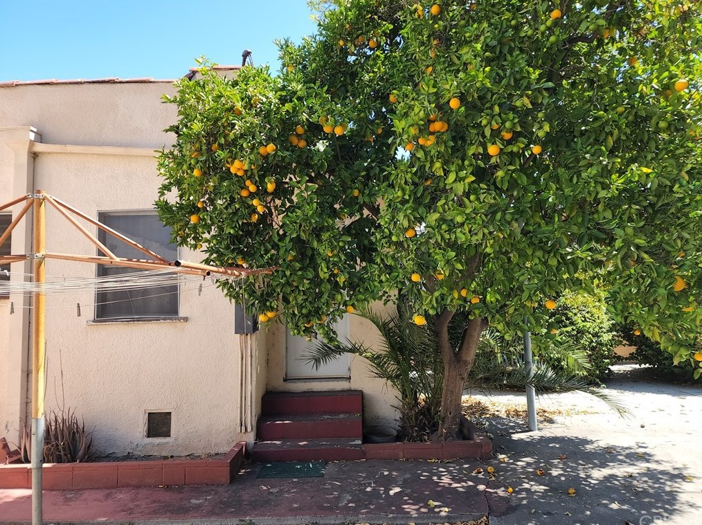 2946 Tyburn St, Los Angeles CA  90039-2158 exterior