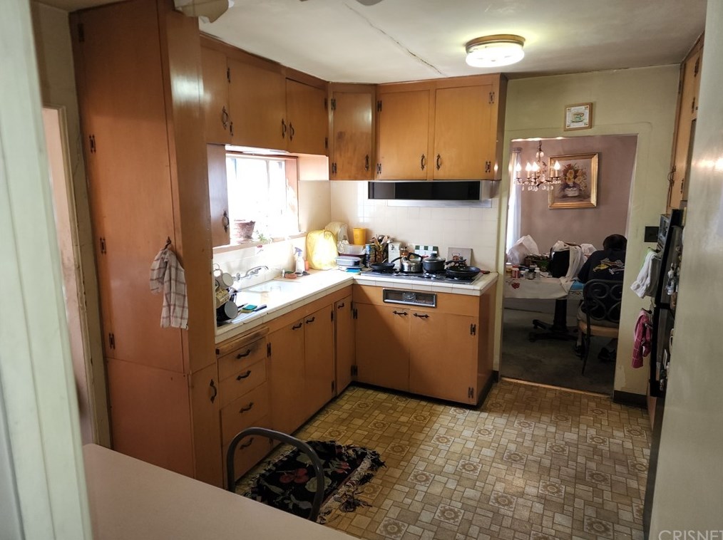2946 Tyburn St, Los Angeles CA  90039-2158 exterior