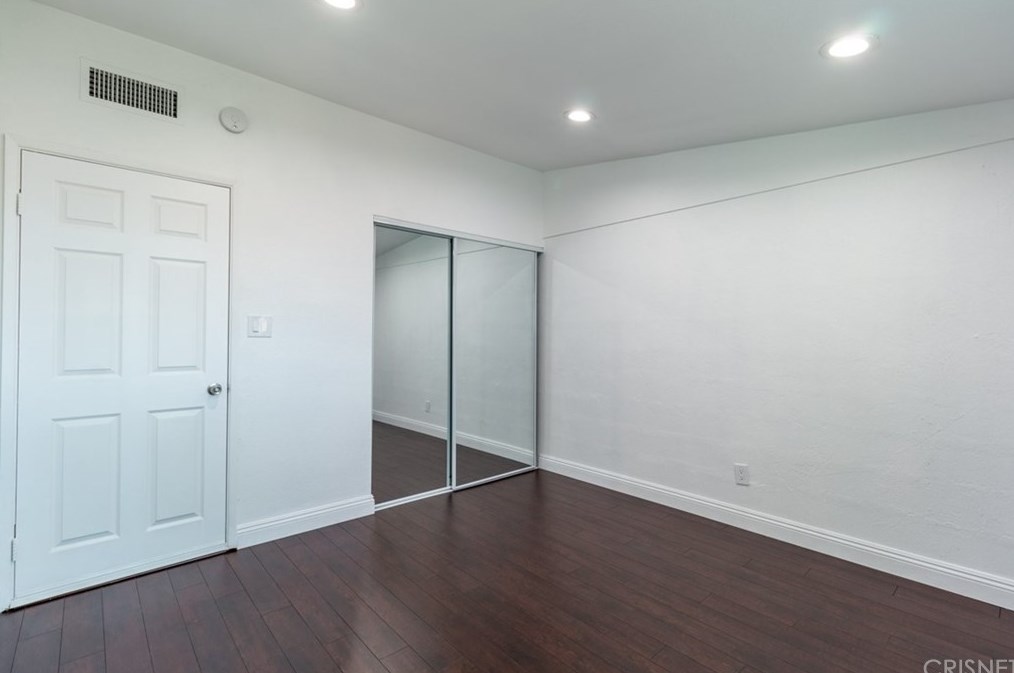 41650 30th St, Palmdale CA  93551-1374 exterior