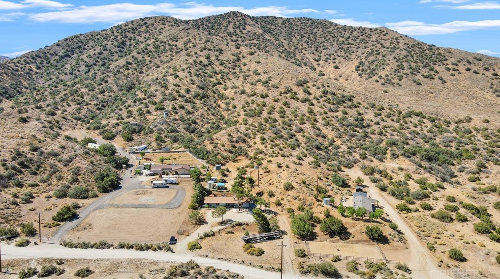 940 Soledad Pass Rd, Palmdale CA  93550-9790 exterior