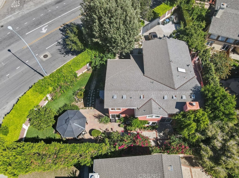 2794 Woodlyn Rd, Pasadena CA  91107-1879 exterior