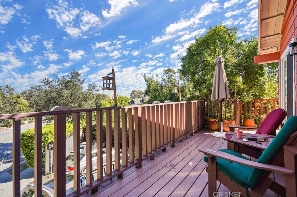 2794 Woodlyn Rd, Pasadena CA  91107-1879 exterior