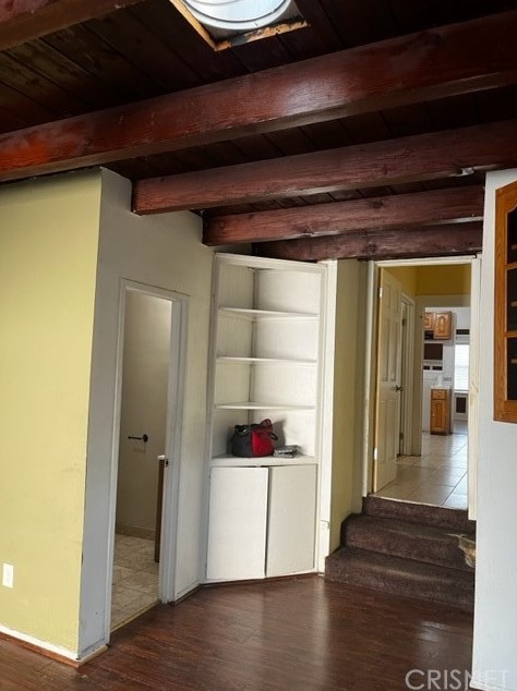 1249 52nd St, Los Angeles CA  90058-3333 exterior