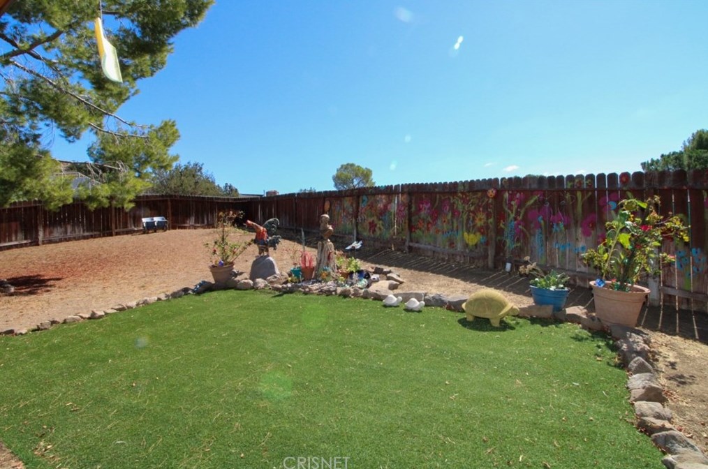 32416 Crown Valley Rd, Acton CA  93510-1991 exterior