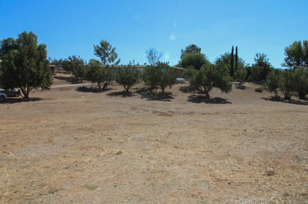 32416 Crown Valley Rd, Acton CA  93510-1991 exterior