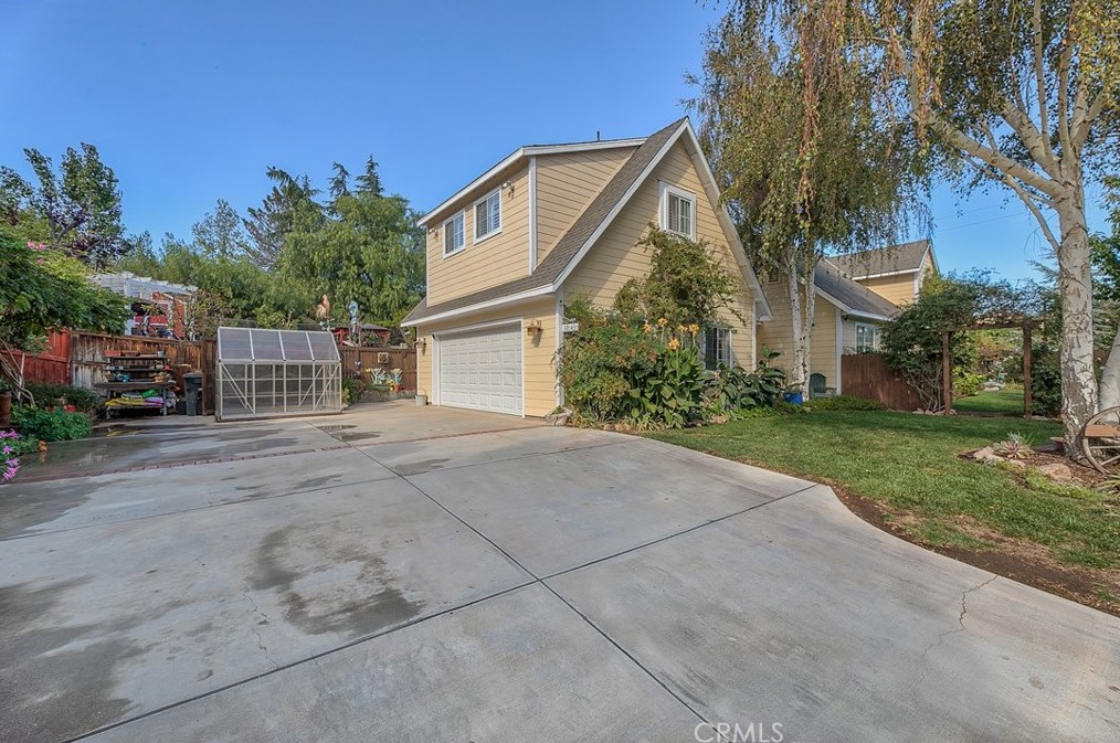 32145 1st St, Acton CA  93510-2502 exterior