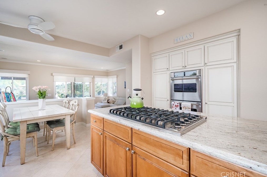 3622 Reina Ct, Calabasas CA exterior