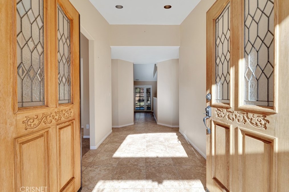 2453 Trails End Rd, Acton CA  93510-2442 exterior