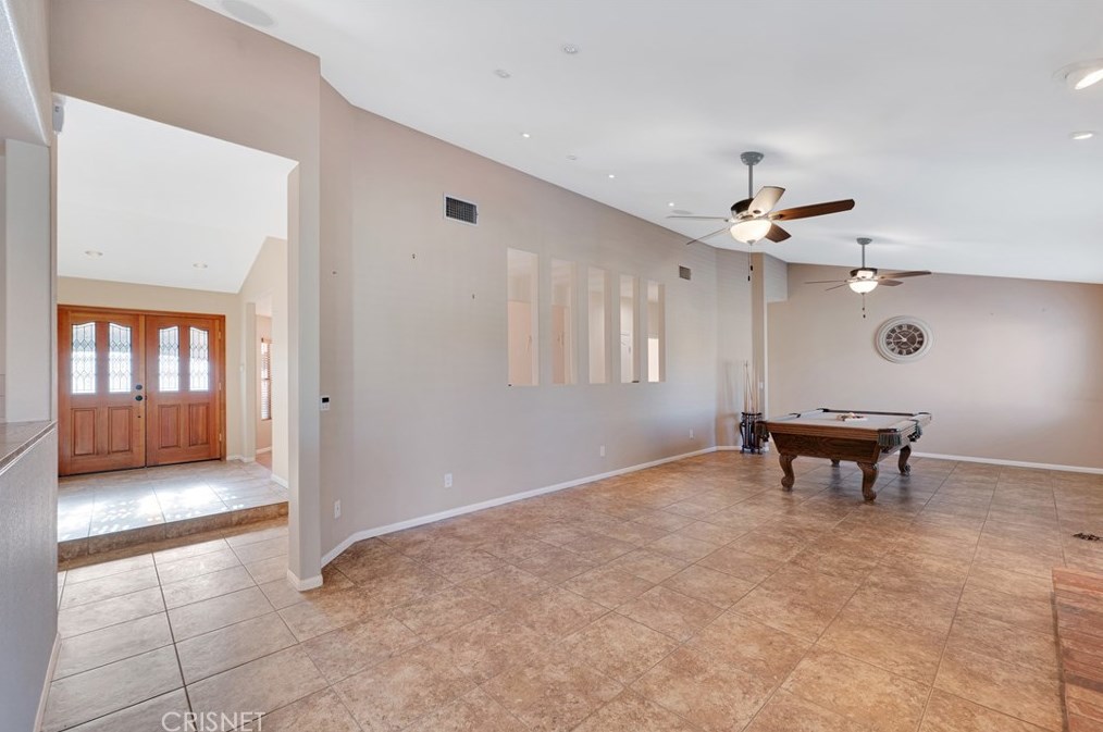 2453 Trails End Rd, Acton CA  93510-2442 exterior