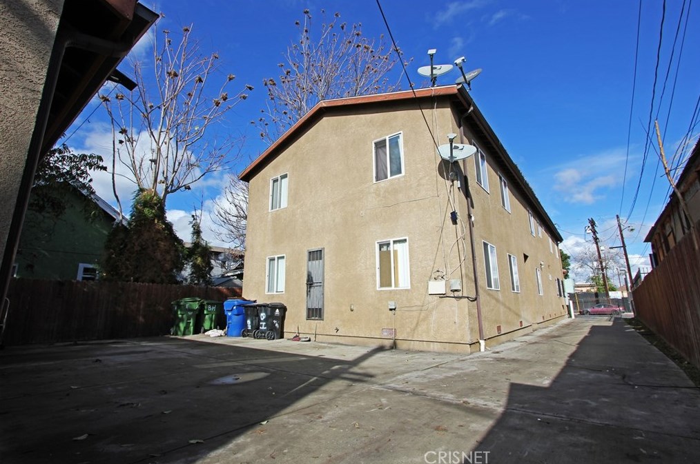 314 56th St, Los Angeles CA  90011-5130 exterior