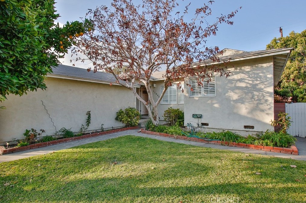 11045 Borson St, Norwalk CA  90650-2604 exterior