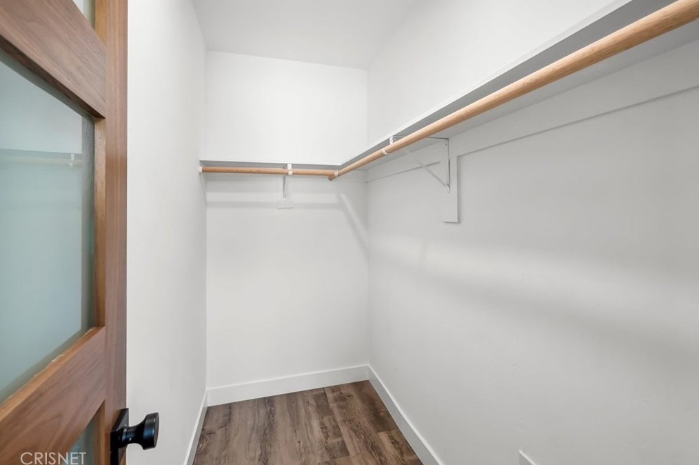 5120 Lindblade Dr, Los Angeles CA  90230-5944 exterior