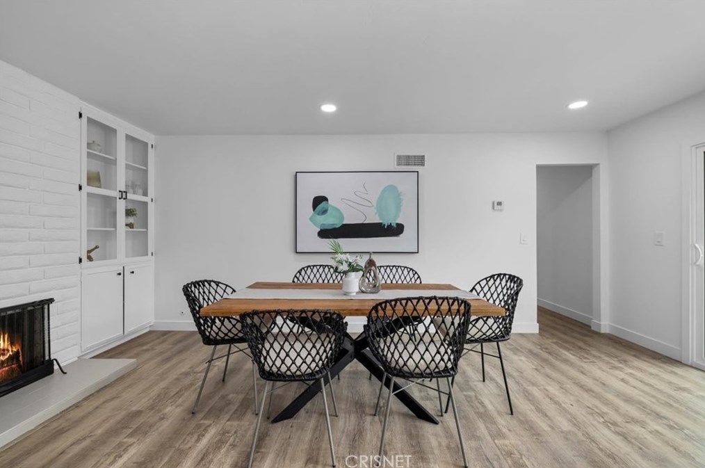5120 Lindblade Dr, Los Angeles CA  90230-5944 exterior