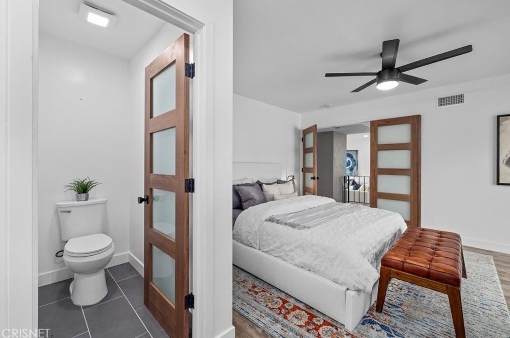 5120 Lindblade Dr, Los Angeles CA  90230-5944 exterior