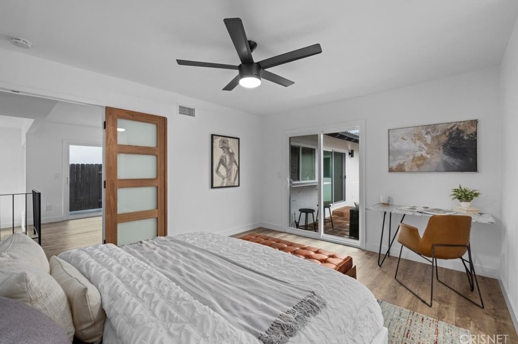 5120 Lindblade Dr, Los Angeles CA  90230-5944 exterior