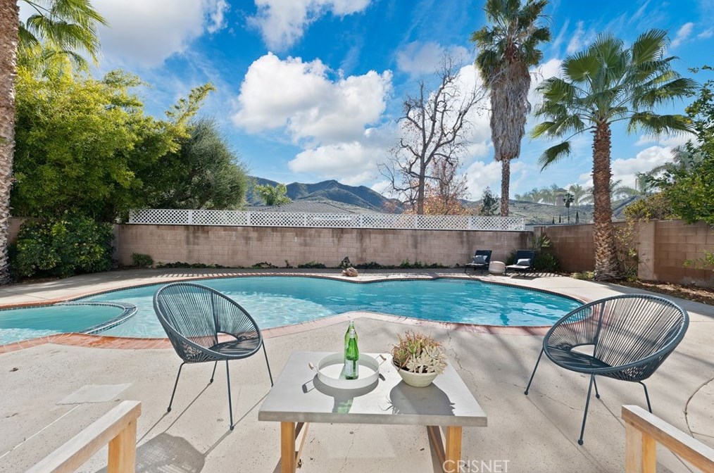 30510 Passageway Pl, Calabasas CA  91301-2033 exterior