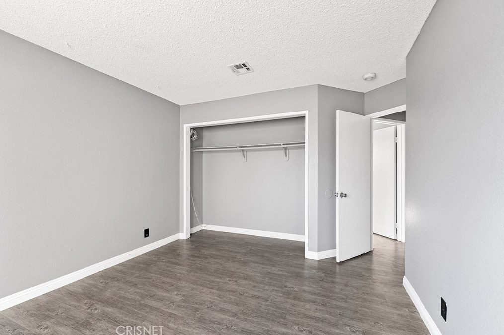 37735 Tackstem St, Palmdale CA  93552-3878 exterior