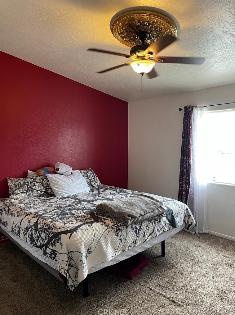 15531 Tonekai Rd, Apple Valley CA  92307-2947 exterior