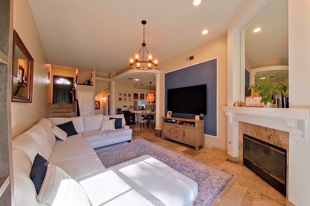 3107 Hillcrest Dr, Thousand Oaks CA  91362-3162 exterior