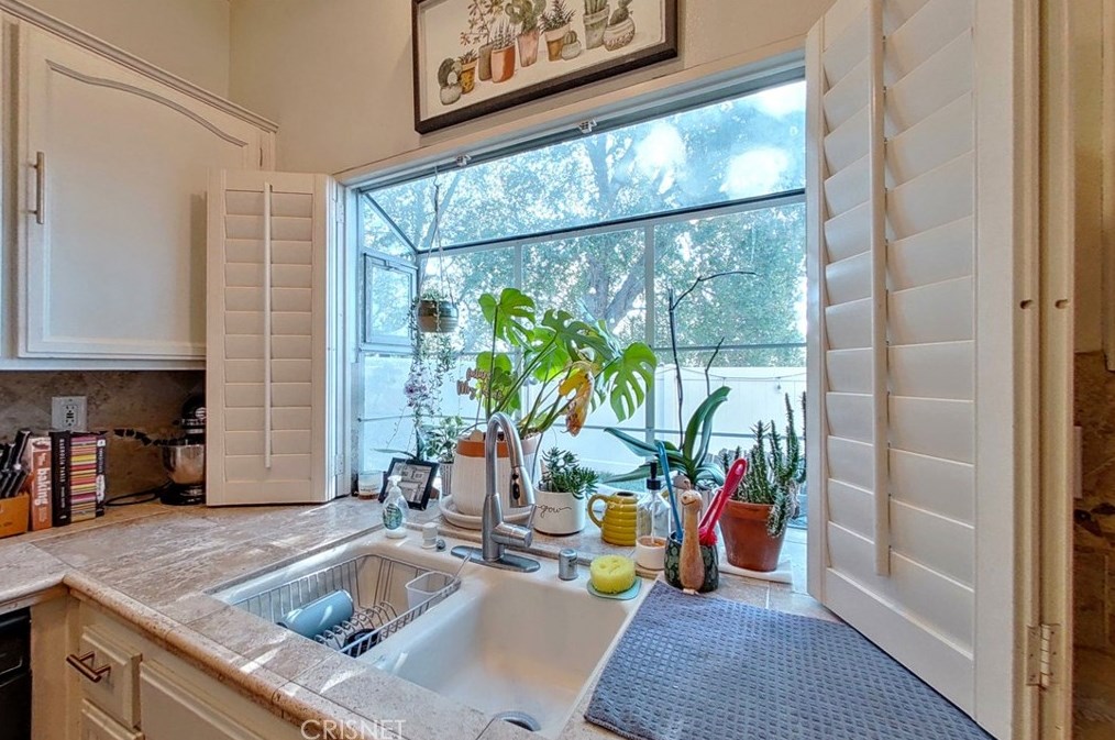 3107 Hillcrest Dr, Thousand Oaks CA  91362-3162 exterior