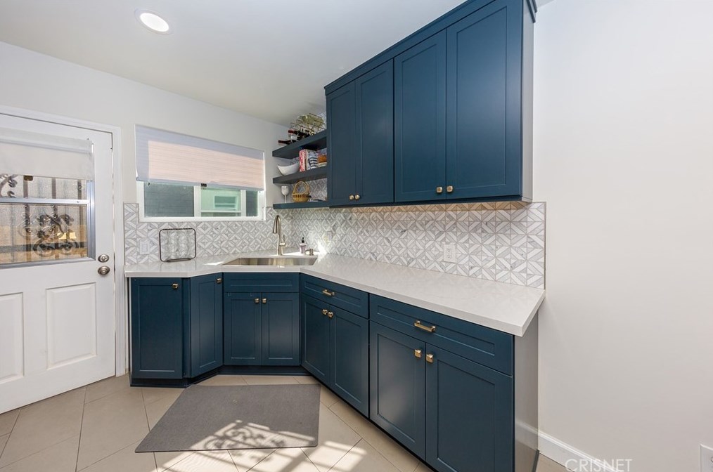 9034 Hubbard St, Los Angeles CA  90232-2509 exterior