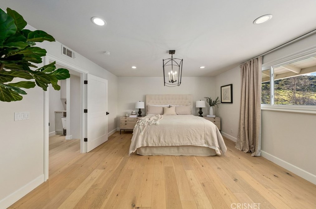 1692 Camberwell Pl, Thousand Oaks CA  91361-1507 exterior