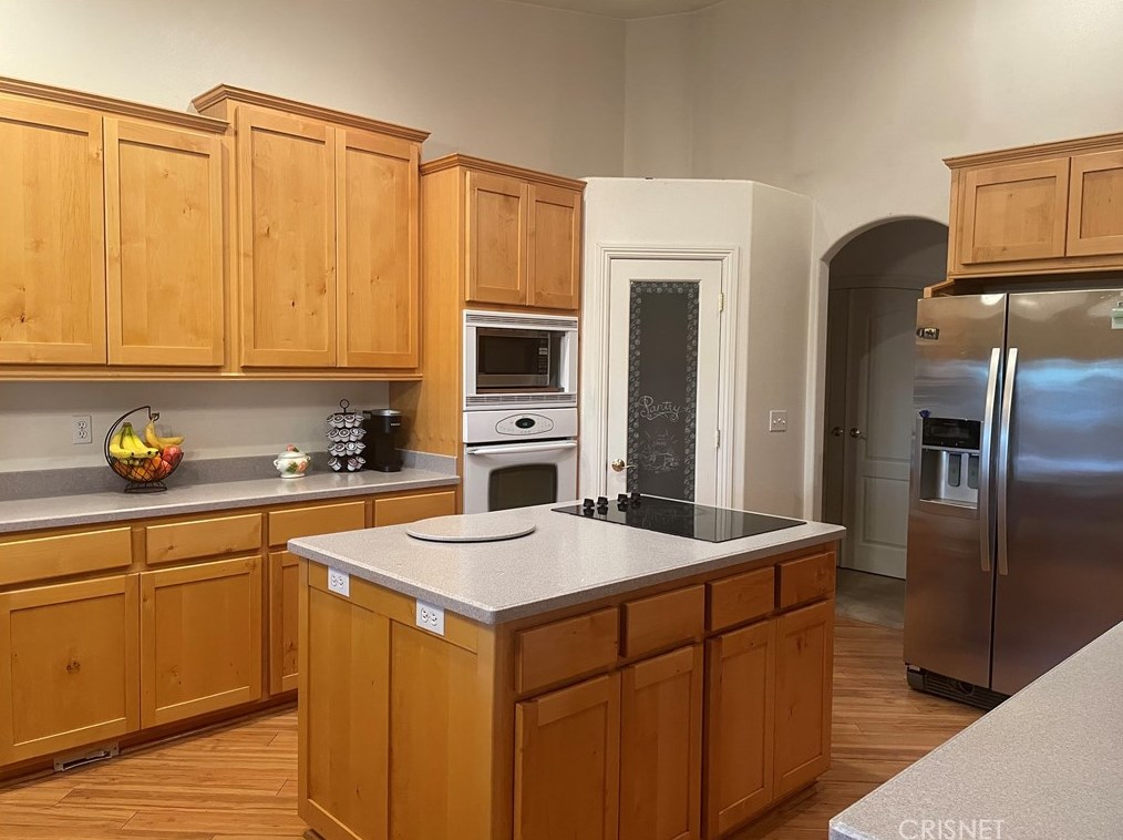 11150 Stuveling St, Hesperia CA  92344-0008 exterior