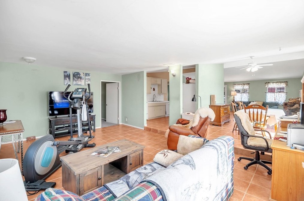 33350 Hubbard Rd, Acton CA  93510-1546 exterior