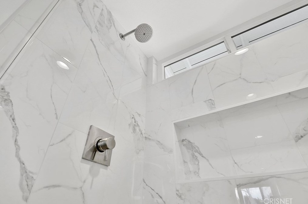1632 Camberwell Pl, Thousand Oaks CA  91361-1507 exterior