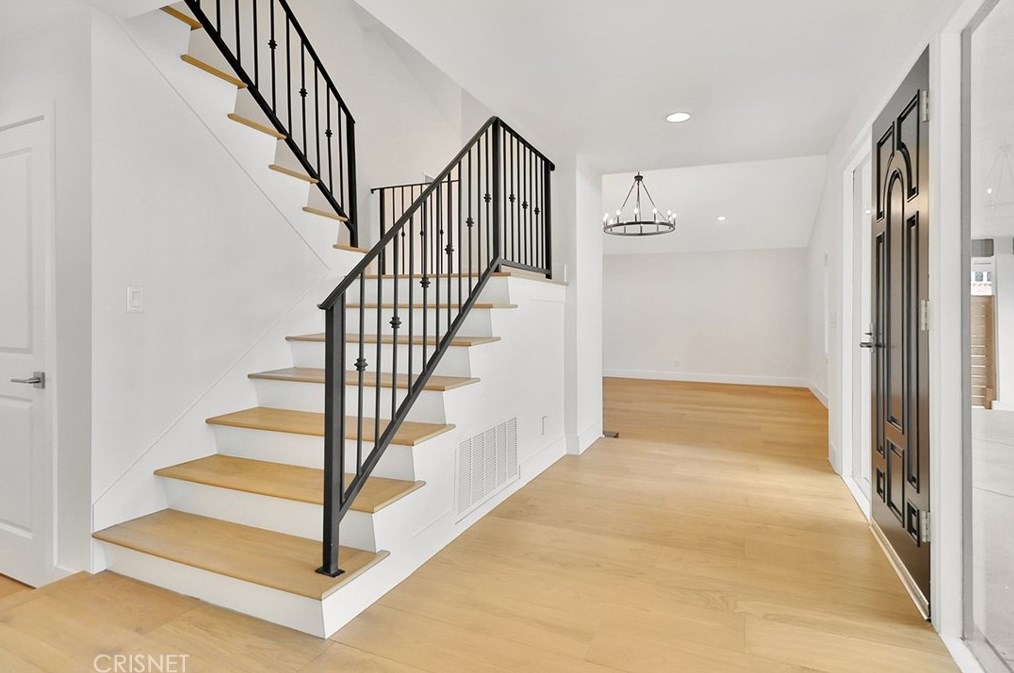 1632 Camberwell Pl, Thousand Oaks CA  91361-1507 exterior