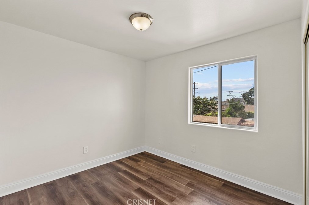 524 85th St, Los Angeles CA  90044-5820 exterior