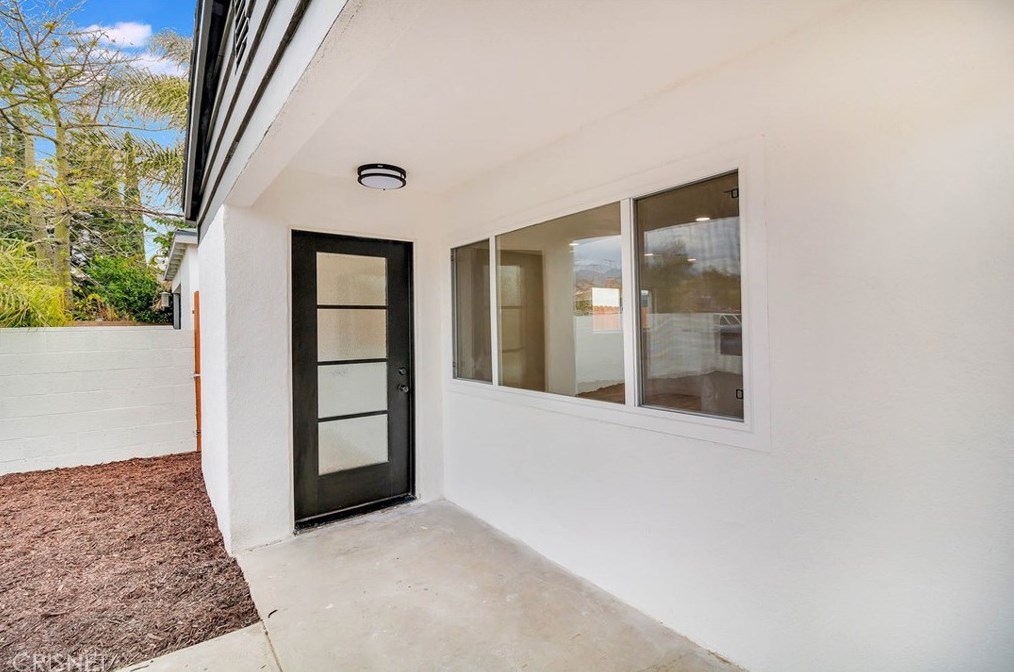 13170 Mercer St, Los Angeles CA  91331-2434 exterior