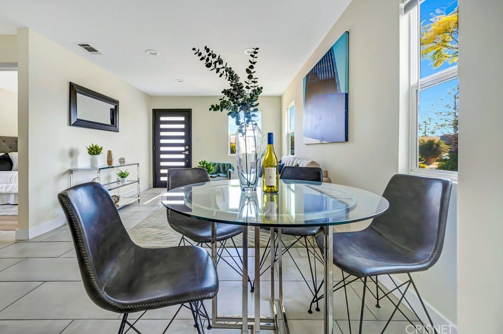 10745 Tabor St, Los Angeles CA  90034-5511 exterior