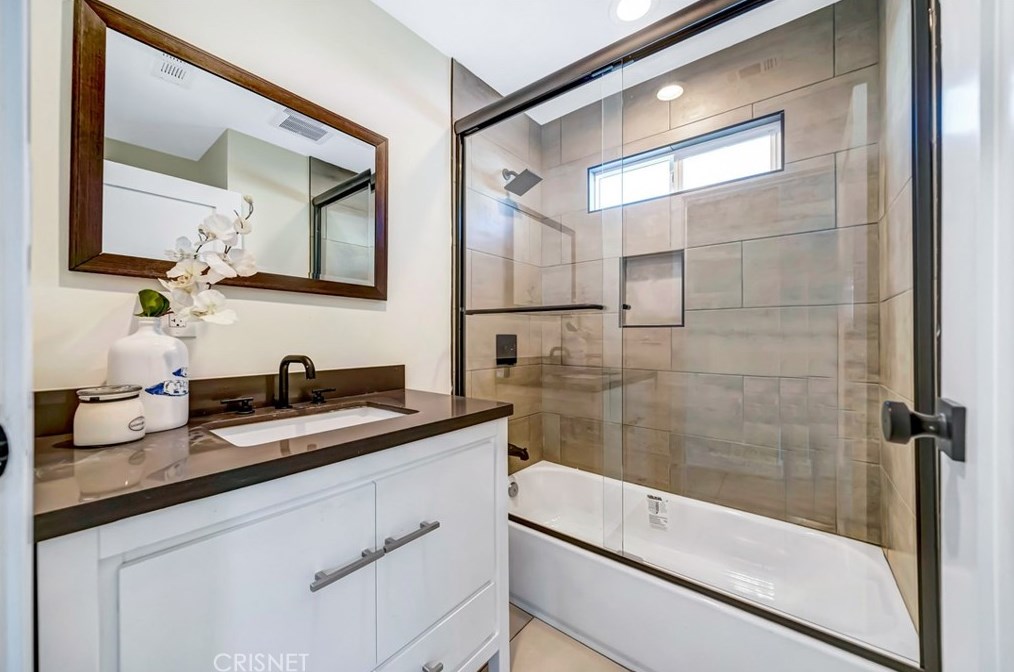 10745 Tabor St, Los Angeles CA  90034-5511 exterior