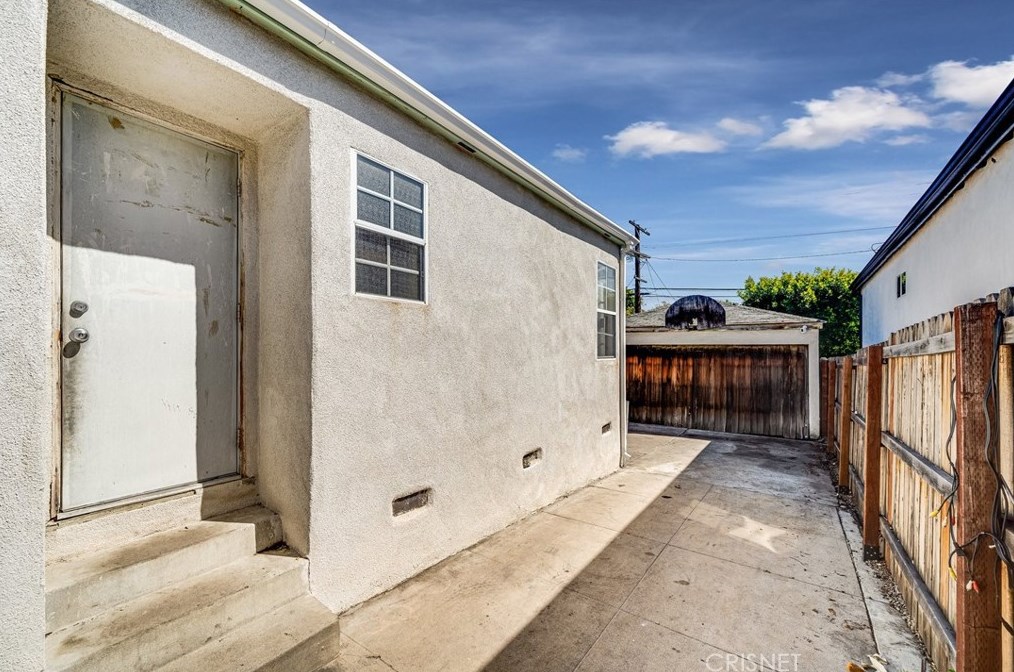 1776 Hayworth Ave, Los Angeles CA  90035-4618 exterior