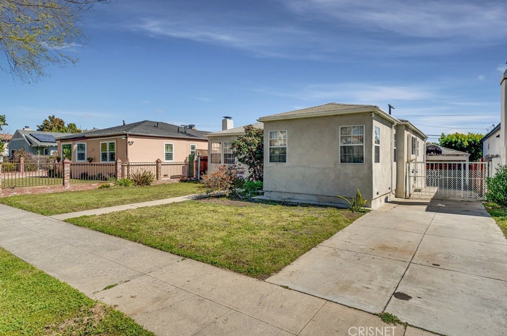 1776 Hayworth Ave, Los Angeles CA  90035-4618 exterior