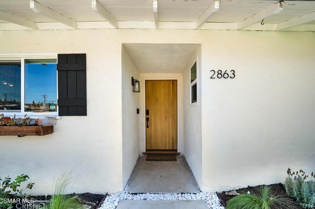 2863 Calle Quebracho, Thousand Oaks CA  91360-4509 exterior