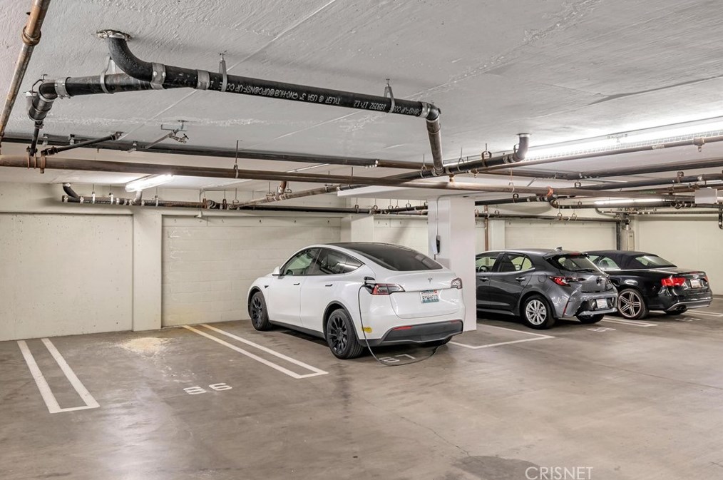 125 Raymond Ave, Pasadena CA  91103-4534 exterior