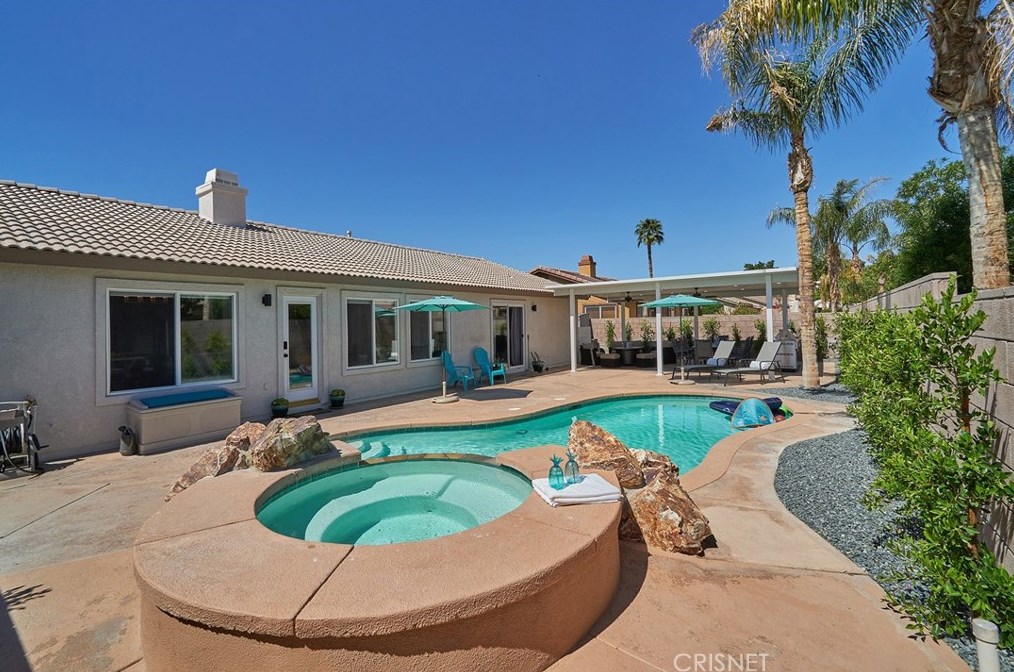 45540 Coldbrook Ln, La Quinta CA  92253-4182 exterior